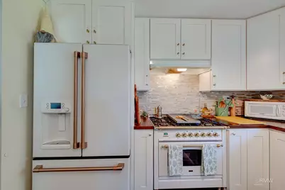 310 S Mason Street, Bensenville, IL 60106 - Photo 14