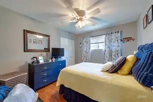 310 S Mason St, Bensenville, IL 60106 - Photo 18