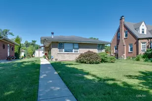 310 S Mason St, Bensenville, IL 60106 - Photo 2