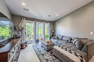 1535 Raymond Dr, Naperville, IL 60563 - Photo 8