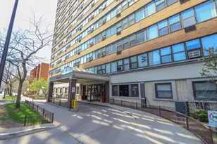 6030 N Sheridan Rd, Chicago, IL 60660 - Photo 2