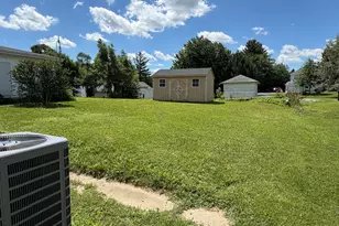 411 E North St, Morrison, IL 61270 - Photo 18