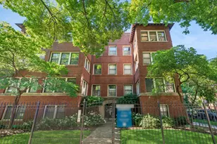 1467 W Fargo Ave, Chicago, IL 60626 - Photo 1