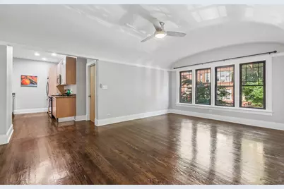 1467 W Fargo Avenue #1, Chicago, IL 60626 - Photo 10