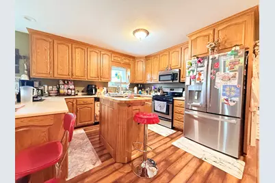 220 E Rose Street, Cave In Rock, IL 62919 - Photo 8