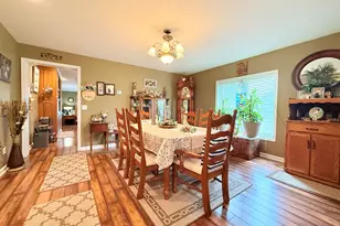 220 E Rose St, Cave In Rock, IL 62919 - Photo 10