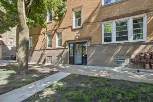 3440 W Leland Ave, Chicago, IL 60625 - Photo 2