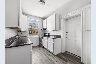 3440 W Leland Avenue #2, Chicago, IL 60625 - Photo 8