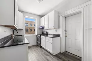 3440 W Leland Ave, Chicago, IL 60625 - Photo 8
