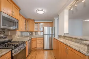 400 E Randolph St, Chicago, IL 60601 - Photo 6