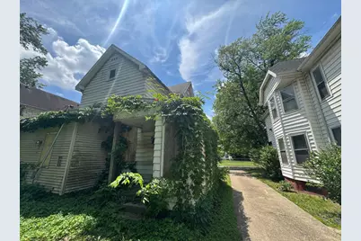 820 N 6th Street, Springfield, IL 62702 - Photo 2