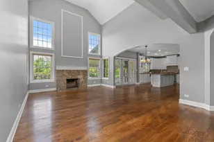 31158 Sage Ct, Green Oaks, IL 60048 - Photo 6