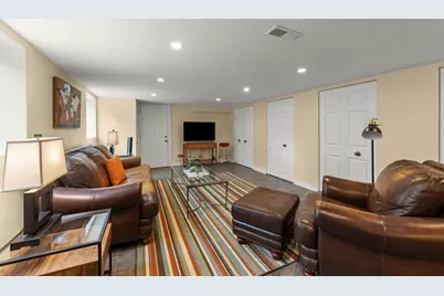 117 N Park Boulevard, Glen Ellyn, IL 60137 - Photo 24