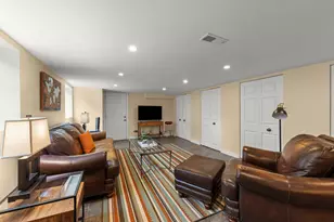 117 N Park Blvd, Glen Ellyn, IL 60137 - Photo 24