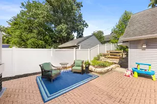117 N Park Blvd, Glen Ellyn, IL 60137 - Photo 34