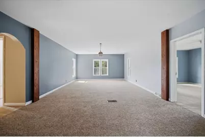 215 W Lincoln Highway, Franklin Grove, IL 61031 - Photo 20