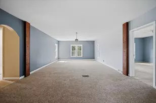 215 W Lincoln Hwy, Franklin Grove, IL 61031 - Photo 20