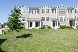 2442 Alison Ave, Pingree Grove, IL 60140 - Photo 2