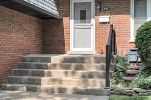 16737 Beverly Ave, Tinley Park, IL 60477 - Photo 2
