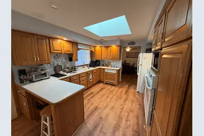 22354 S Donna Avenue, Channahon, IL 60410 - Photo 6