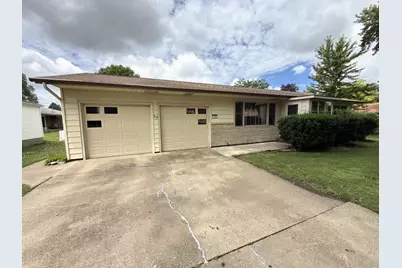 315 Mecherle Drive, Bloomington, IL 61701 - Photo 2