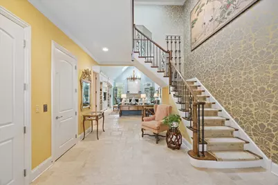 64 Forest Gate Circle, Oak Brook, IL 60523 - Photo 4