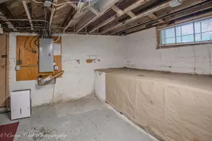 244 S Sycamore St, Genoa, IL 60135 - Photo 64