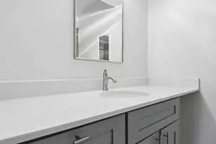 770 Pahl Rd, Elk Grove Village, IL 60007 - Photo 10