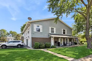 770 Pahl Rd, Elk Grove Village, IL 60007 - Photo 2