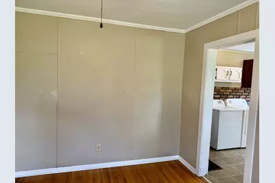 302 S Walnut Street, Kewanee, IL 61443 - Photo 8