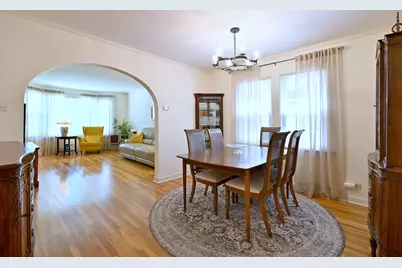 1638 N 74th Avenue, Elmwood Park, IL 60707 - Photo 10