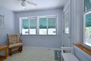 1638 N 74th Ave, Elmwood Park, IL 60707 - Photo 16