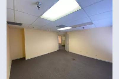9944 S Roberts Road #205, Palos Hills, IL 60465 - Photo 6