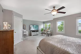 610 Fontana Pl, Mundelein, IL 60060 - Photo 14