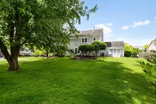 610 Fontana Pl, Mundelein, IL 60060 - Photo 26
