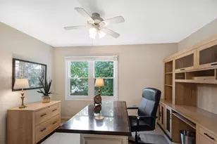 610 Fontana Pl, Mundelein, IL 60060 - Photo 18