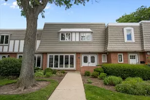 [Address not provided], Highland Park, IL 60035 - Photo 1