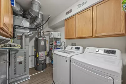 2433 Daybreak Court #2433, Elgin, IL 60123 - Photo 26