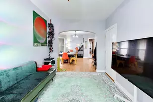 4825 W Hutchinson St, Chicago, IL 60641 - Photo 4
