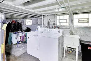 4825 W Hutchinson St, Chicago, IL 60641 - Photo 24