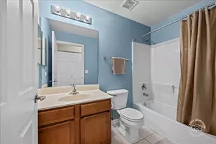 1739 Maple Ave, Hanover Park, IL 60133 - Photo 18
