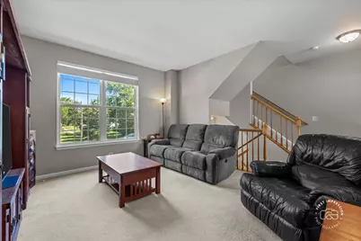 1739 Maple Avenue #0, Hanover Park, IL 60133 - Photo 4