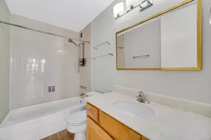 6700 S South Shore Dr, Chicago, IL 60649 - Photo 8