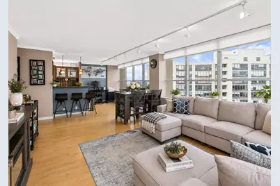 655 W Irving Park Road #2716, Chicago, IL 60613 - Photo 4