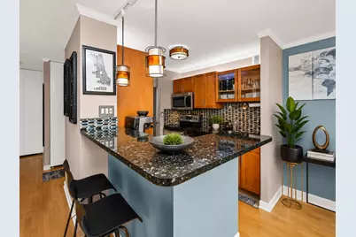 655 W Irving Park Road #2716, Chicago, IL 60613 - Photo 6