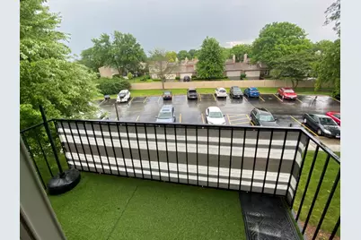 5S100 Pebblewood Lane #D10, Naperville, IL 60563 - Photo 12