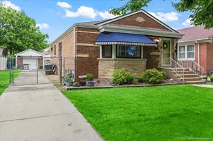 10104 S Turner Ave, Evergreen Park, IL 60805 - Photo 1