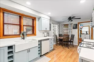 10104 S Turner Ave, Evergreen Park, IL 60805 - Photo 10