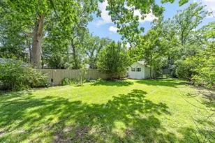1494 Oakwood Ave, Highland Park, IL 60035 - Photo 30