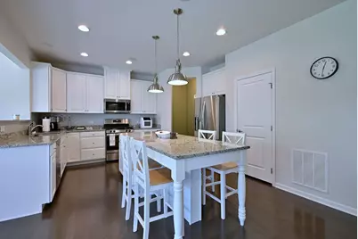 819 Glacial Falls Drive, Gilberts, IL 60136 - Photo 18